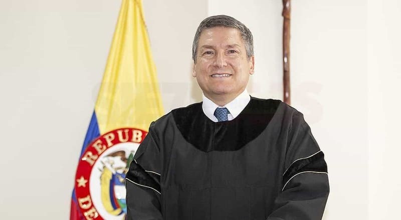 Ante la Fiscalía fue presentada una denuncia contra el magistrado Ernesto Arciniegas y el alcalde de Tunja Mikhail Krasnov