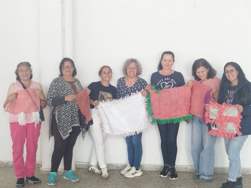 De ropa en desuso a tapetes creativos: la apuesta de Urbaser por la sostenibilidad