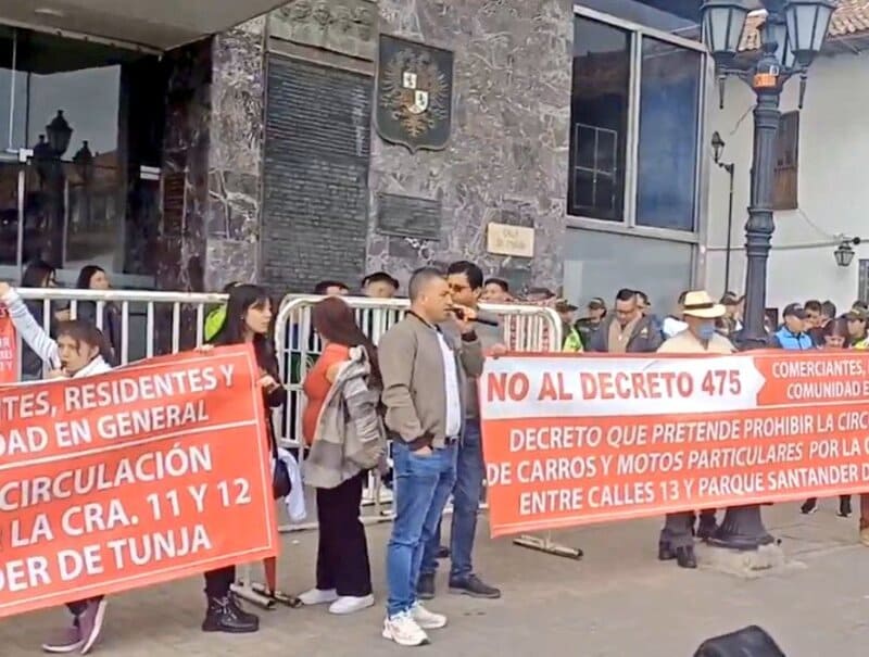 Comerciantes invitan a la socialización de la demanda de nulidad del decreto que restringe la circulación vehicular en las carreras 11 y 12 de Tunja
