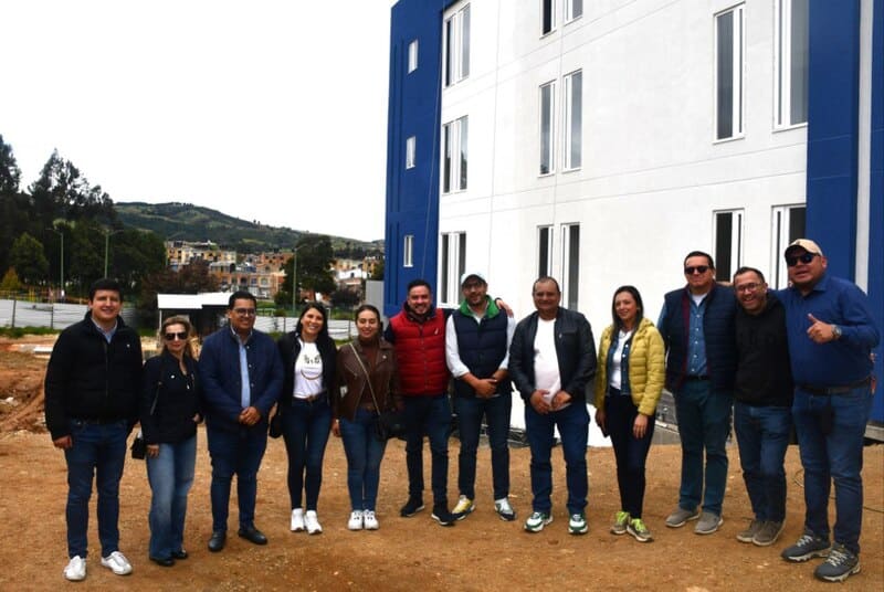 Torre Hospitalaria de la ESE Santiago de Tunja en un 90% de avance de su infraestructura física