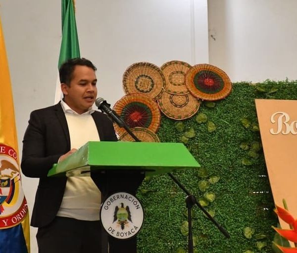 Carlos Hernández continúa como alcalde encargado de Tunja