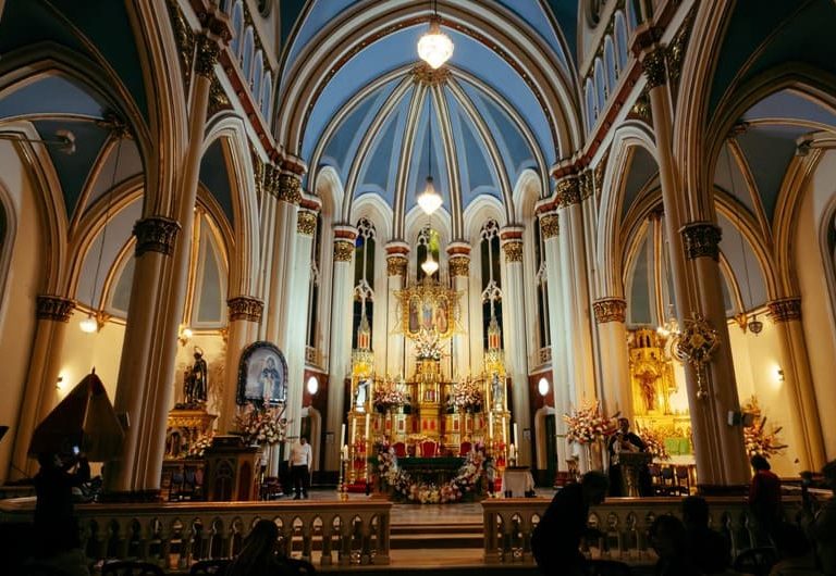 El Congreso de Colombia honra a la Basílica de Nuestra Señora del Rosario de Chiquinquirá