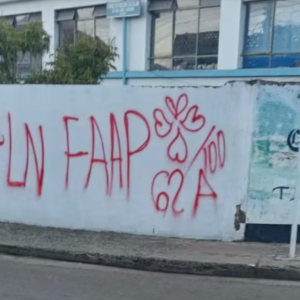 Alcaldía de Socha anuncia medidas de seguridad y ofrece recompensa tras aparición de grafitis del ELN